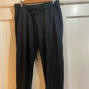 bella dahl cotton joggers. Size L
